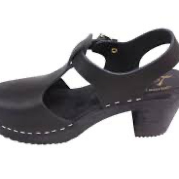 Lotta from Stocholm Highwood T-Bar Black with Black Sole - Picture 2 of 9